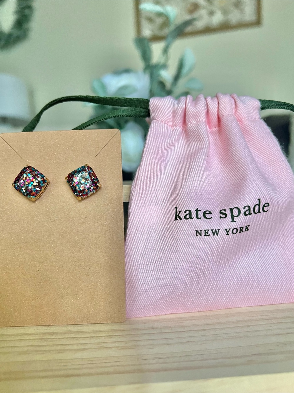 kate spade Multicolor Glitter Square Stud Earrings♠️